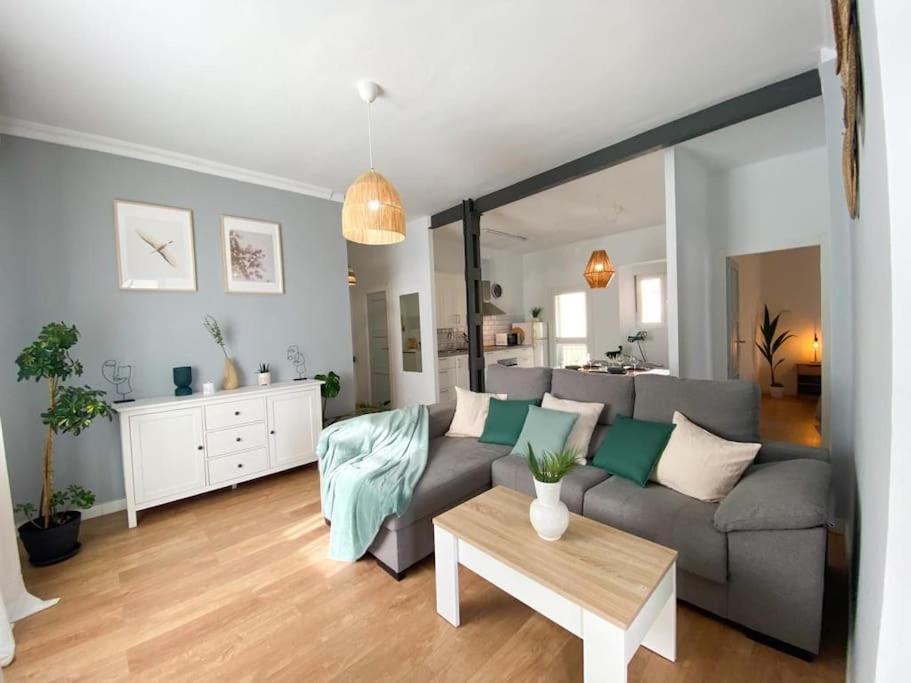 Ferienwohnung Bright Flat Rosaleda Málaga Exterior foto