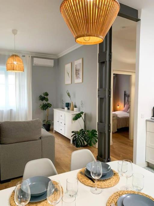 Ferienwohnung Bright Flat Rosaleda Málaga Exterior foto