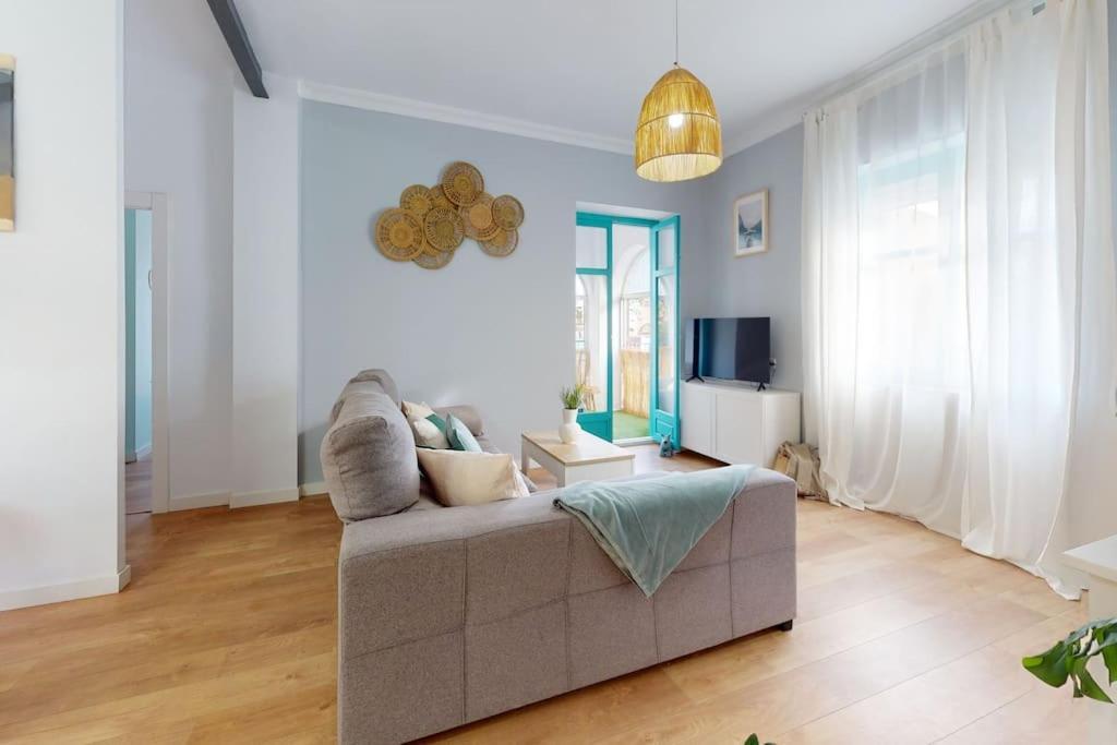 Ferienwohnung Bright Flat Rosaleda Málaga Exterior foto